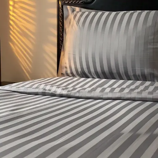 stripe bed sheet